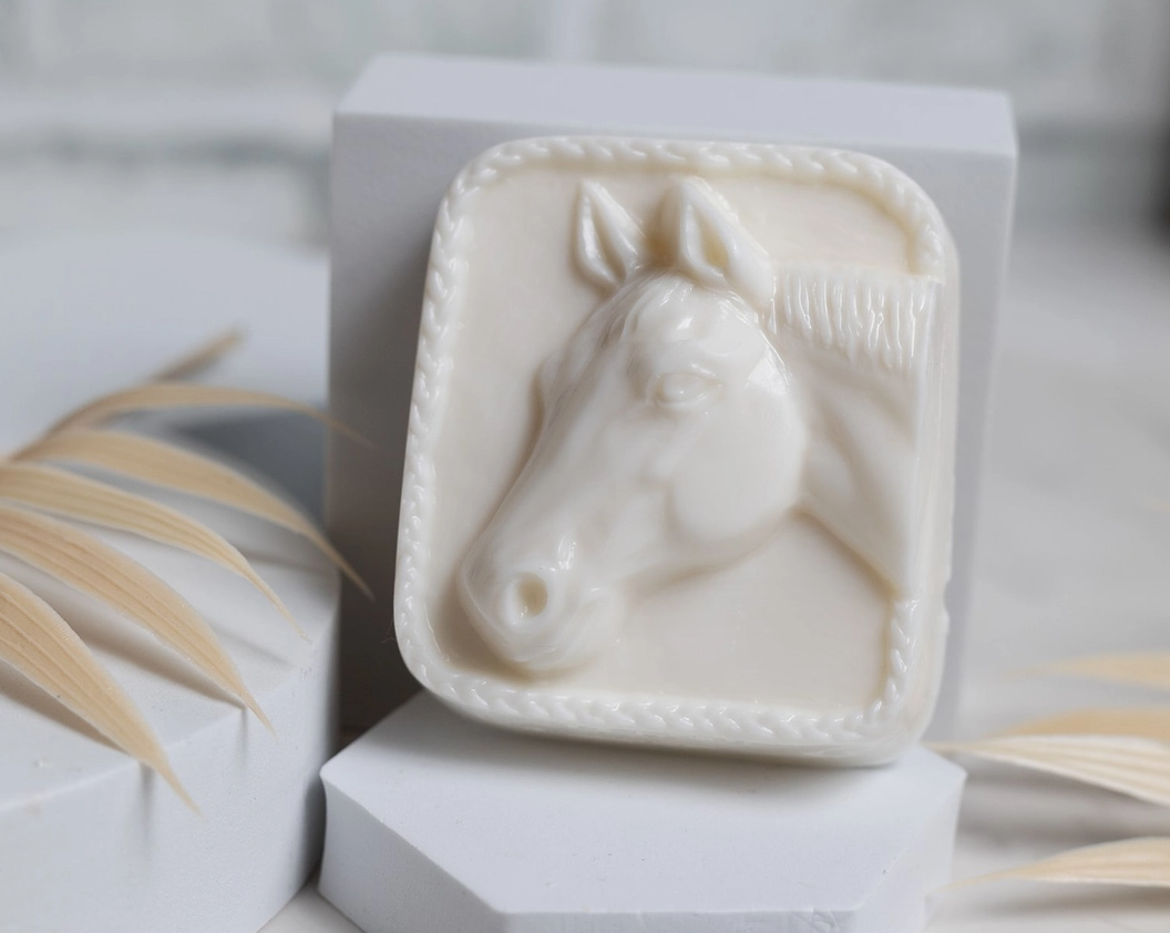 HORSE HEAD SOAP